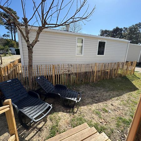 Un Toit Sur Le Bassin Claouey Hotel Lege-Cap-Ferret Exterior photo
