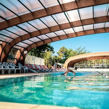 Un Toit Sur Le Bassin Claouey Hotel Lege-Cap-Ferret Exterior photo